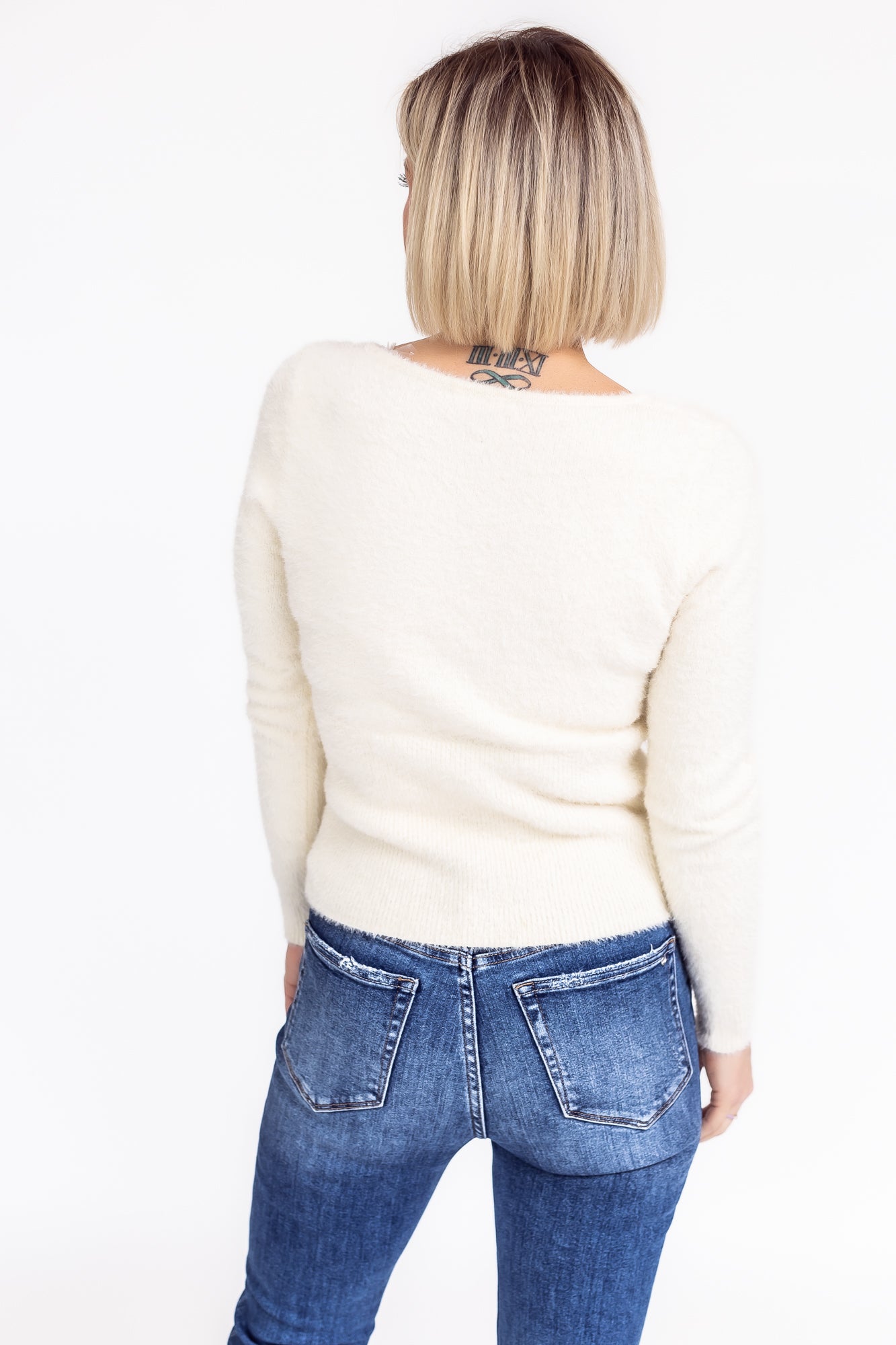 Show Stopper Ivory Crew Neck Fuzzy Sweater -T129