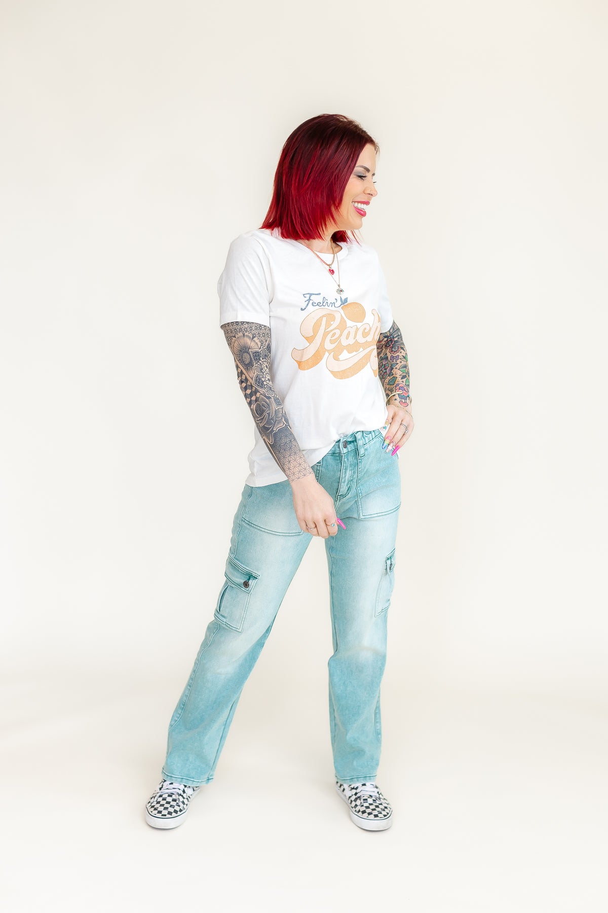 Feelin' Peachy Graphic Tee - T222