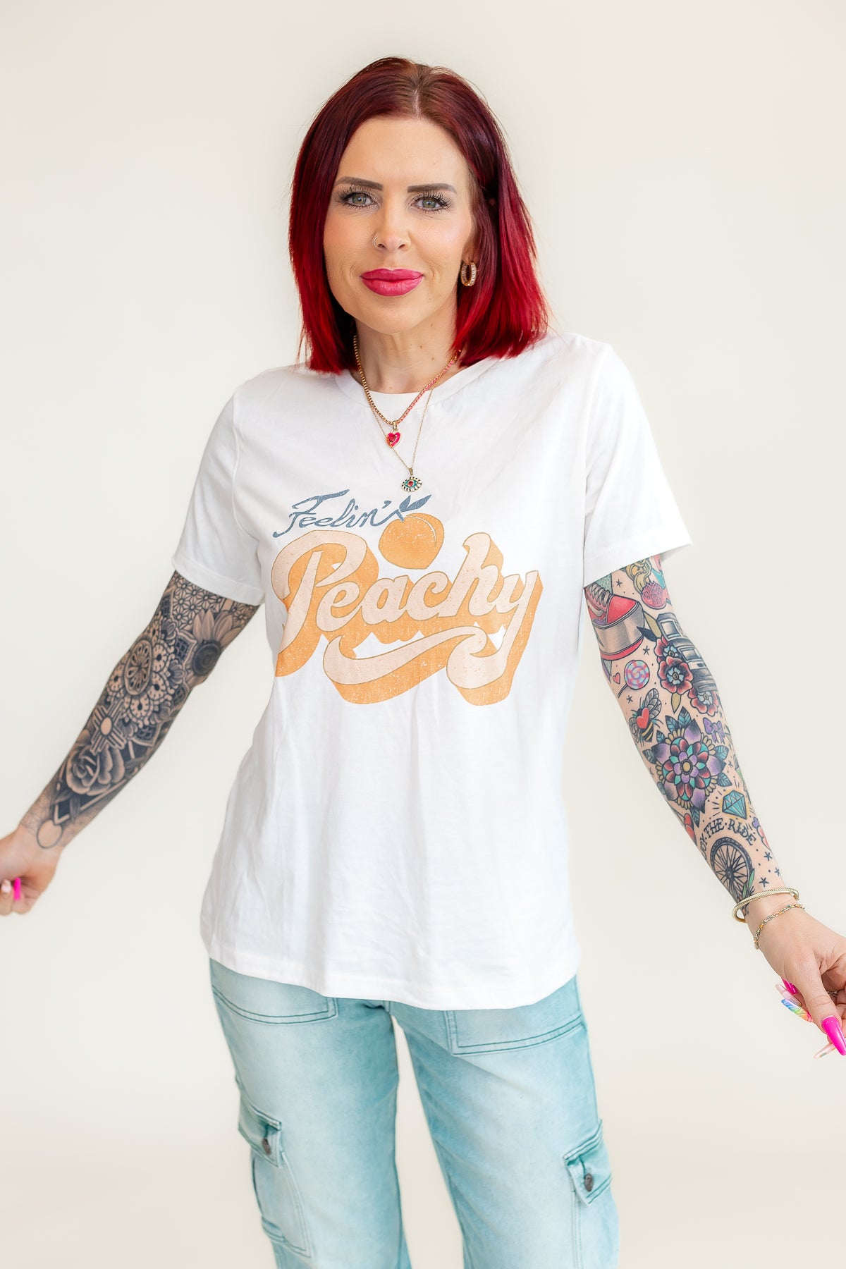 Feelin' Peachy Graphic Tee - T222