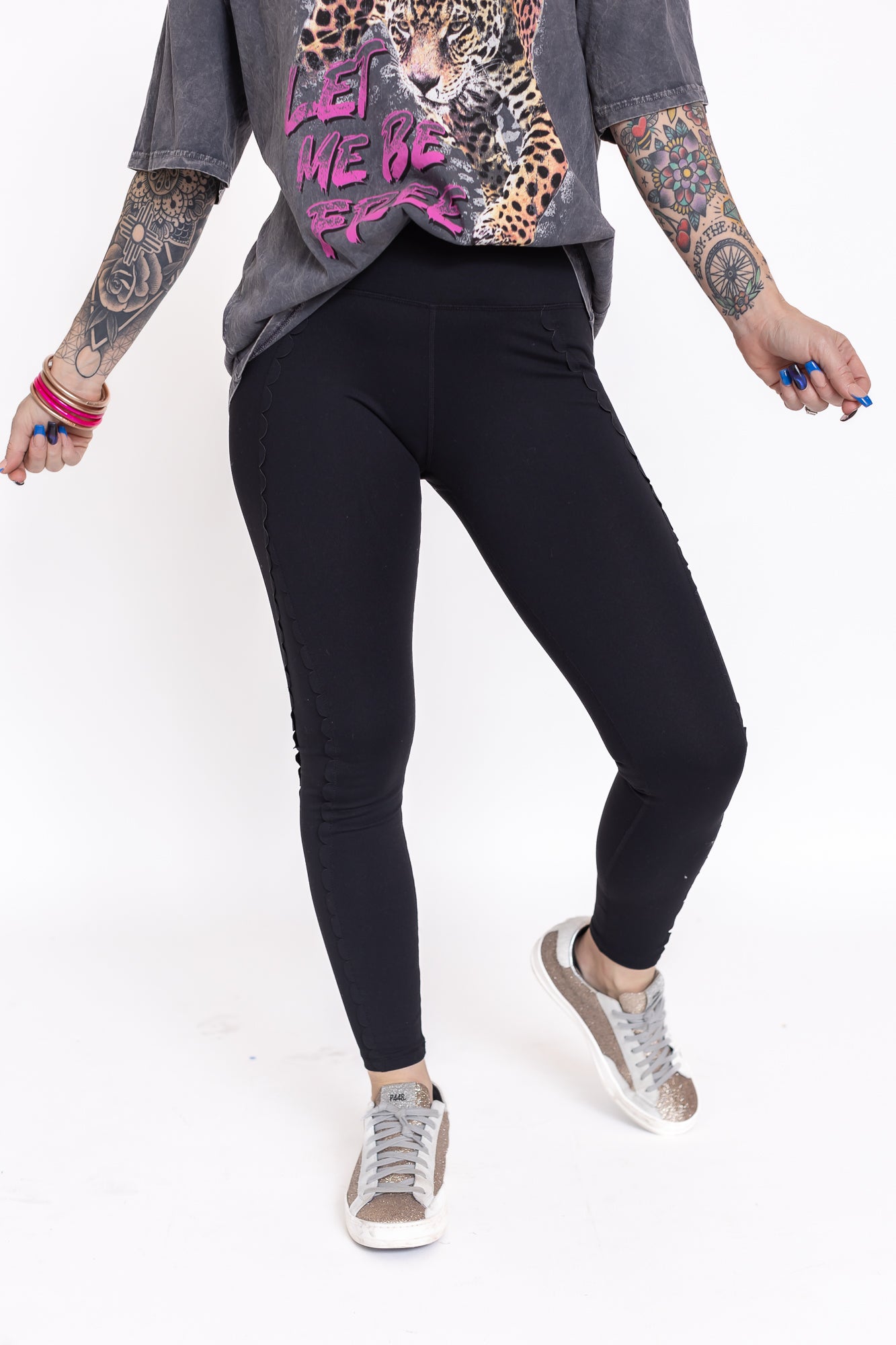 Legging Lover Black Scalloped side Leggings -P27