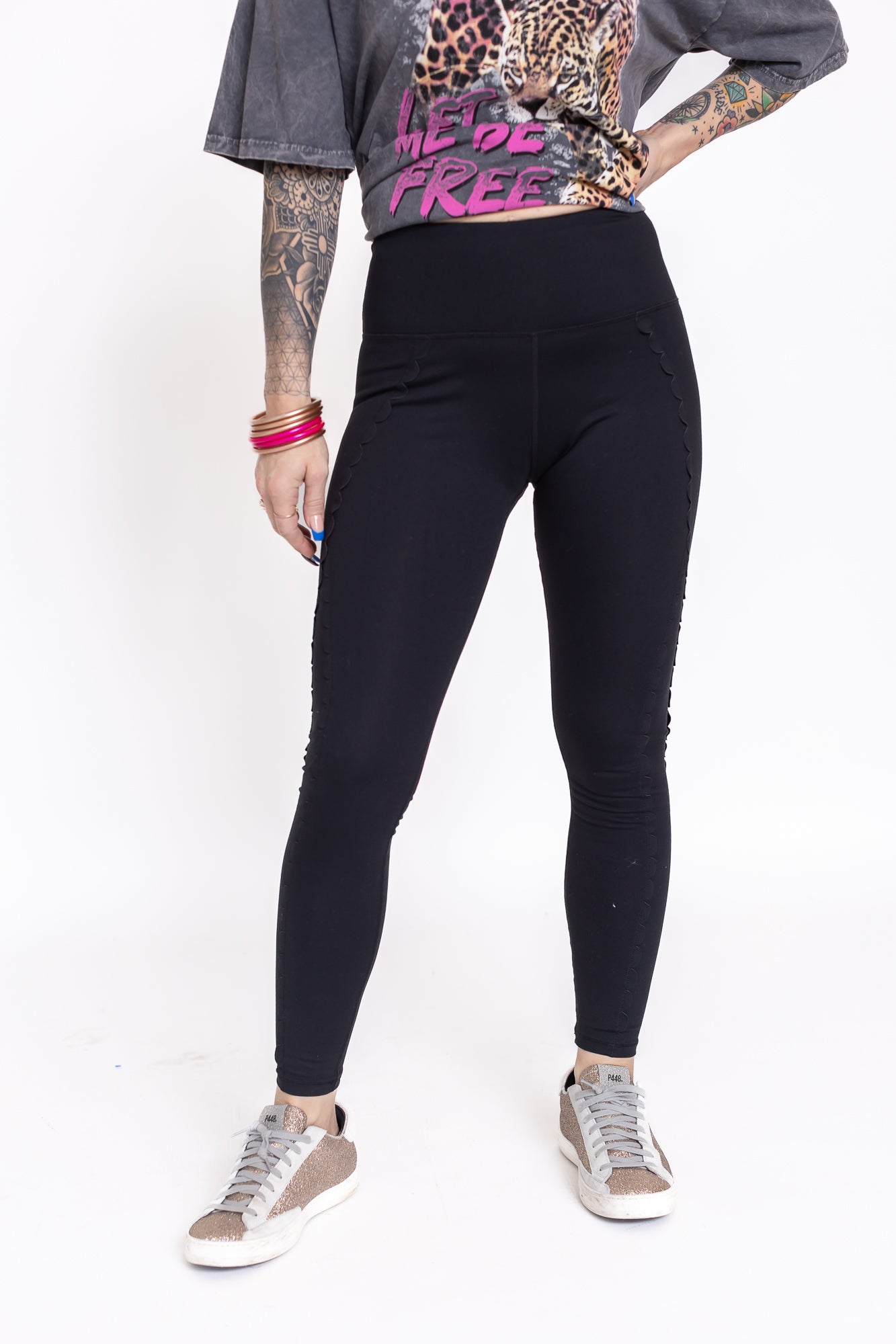 Legging Lover Black Scalloped side Leggings -P27