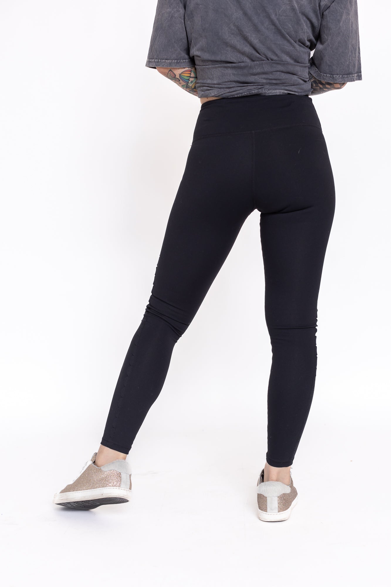 Legging Lover Black Scalloped side Leggings -P27