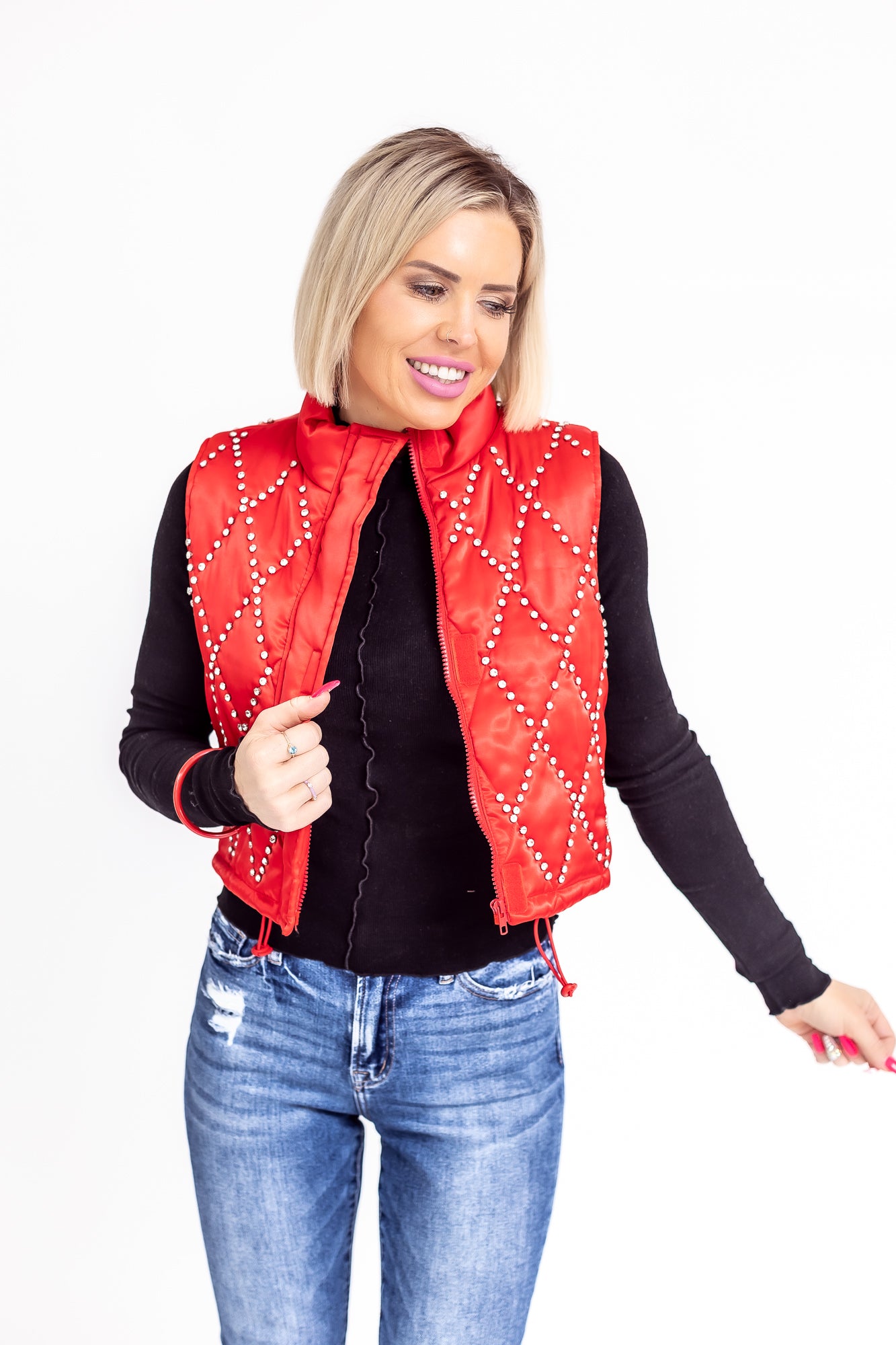 Queen Of Diamonds Red Cropped Diamond Puffer Vest -O16