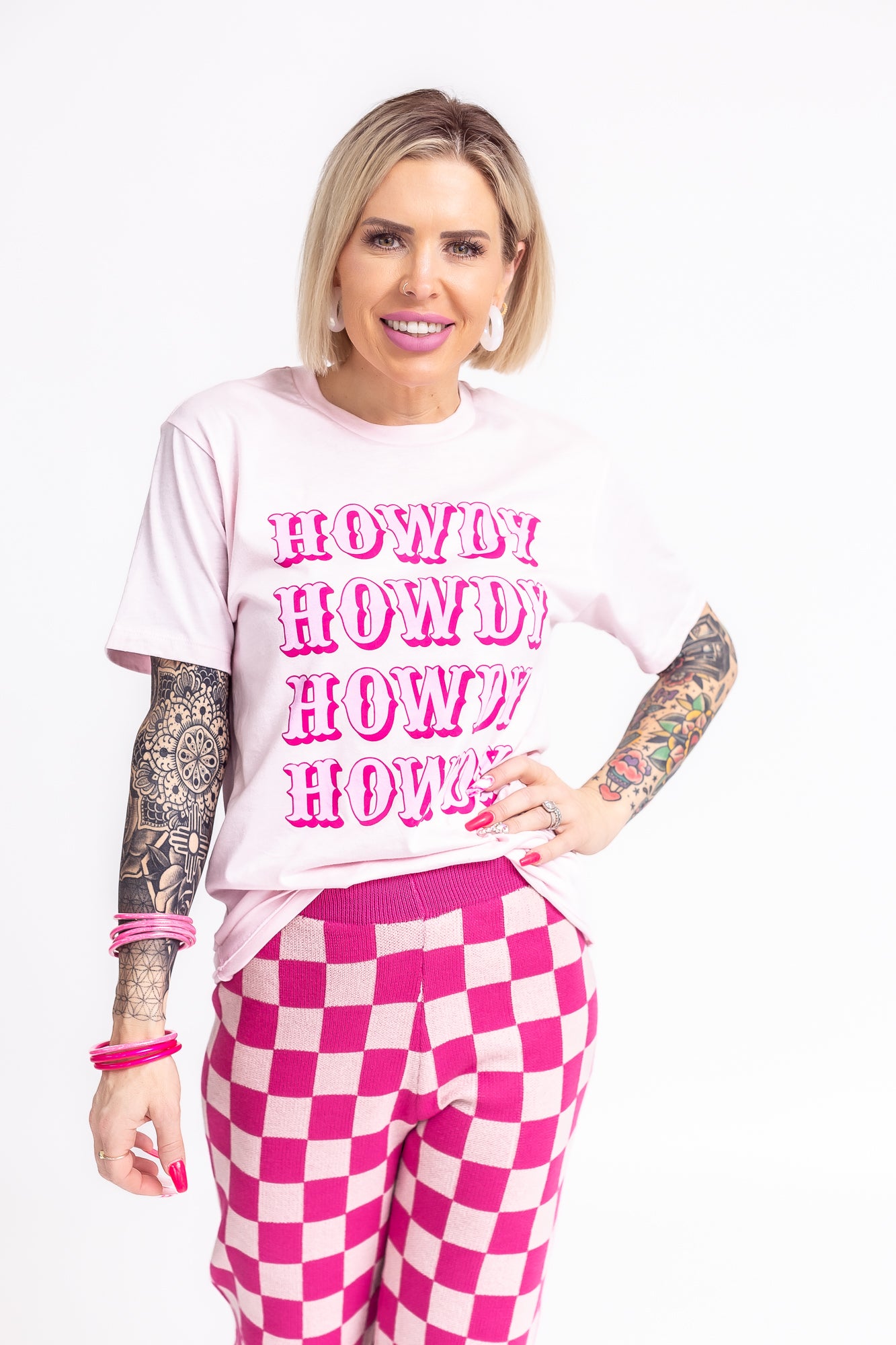 Howdy Pink Graphic Tee - T105