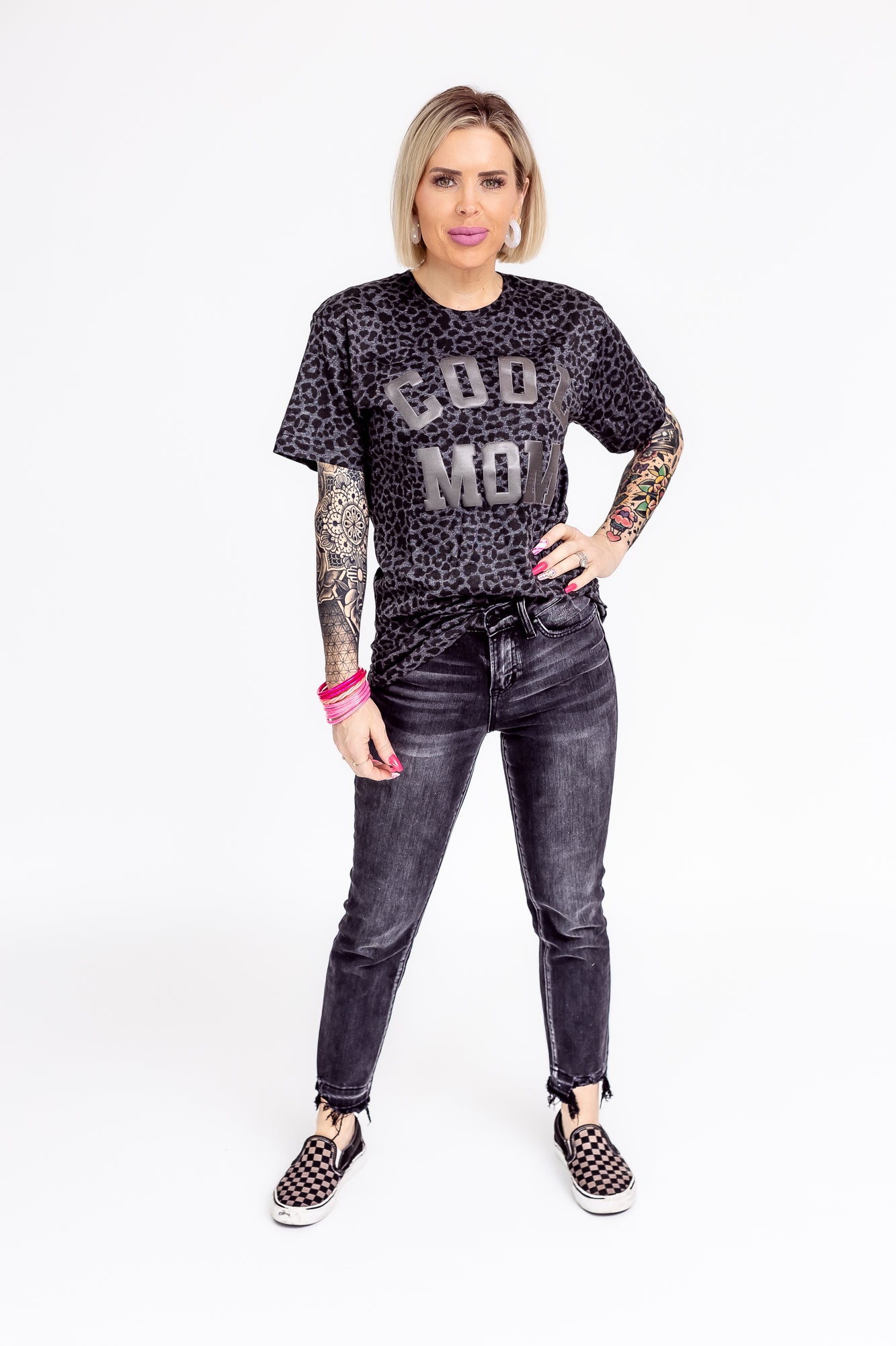 Cool Mom Black Graphic Tee with Leopard Print -T112