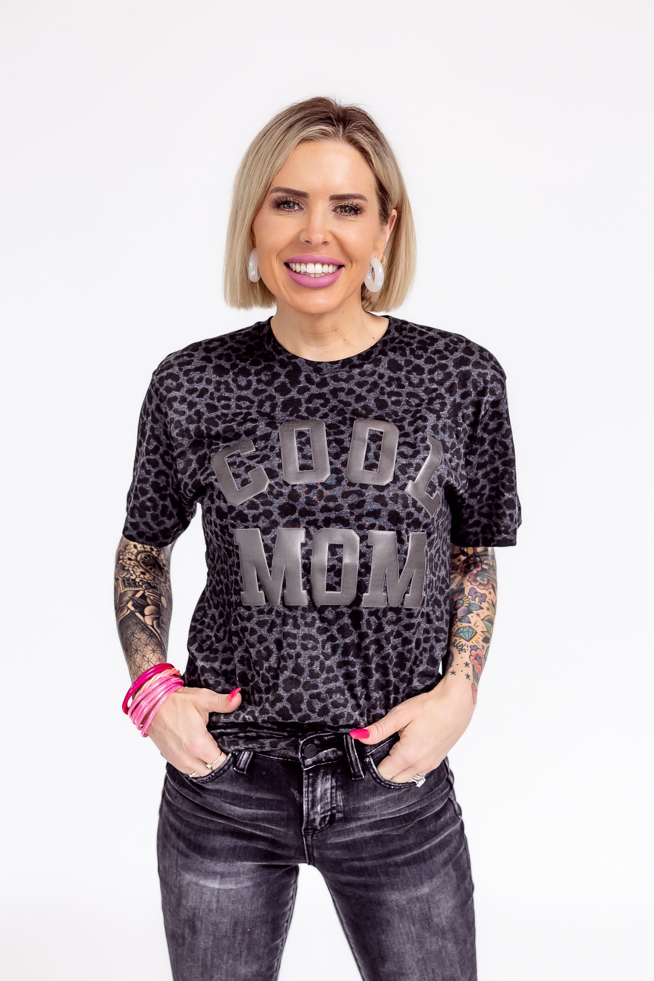 Cool Mom Black Graphic Tee with Leopard Print -T112